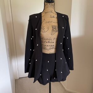 Elegant Black Pearl-Embellished Set